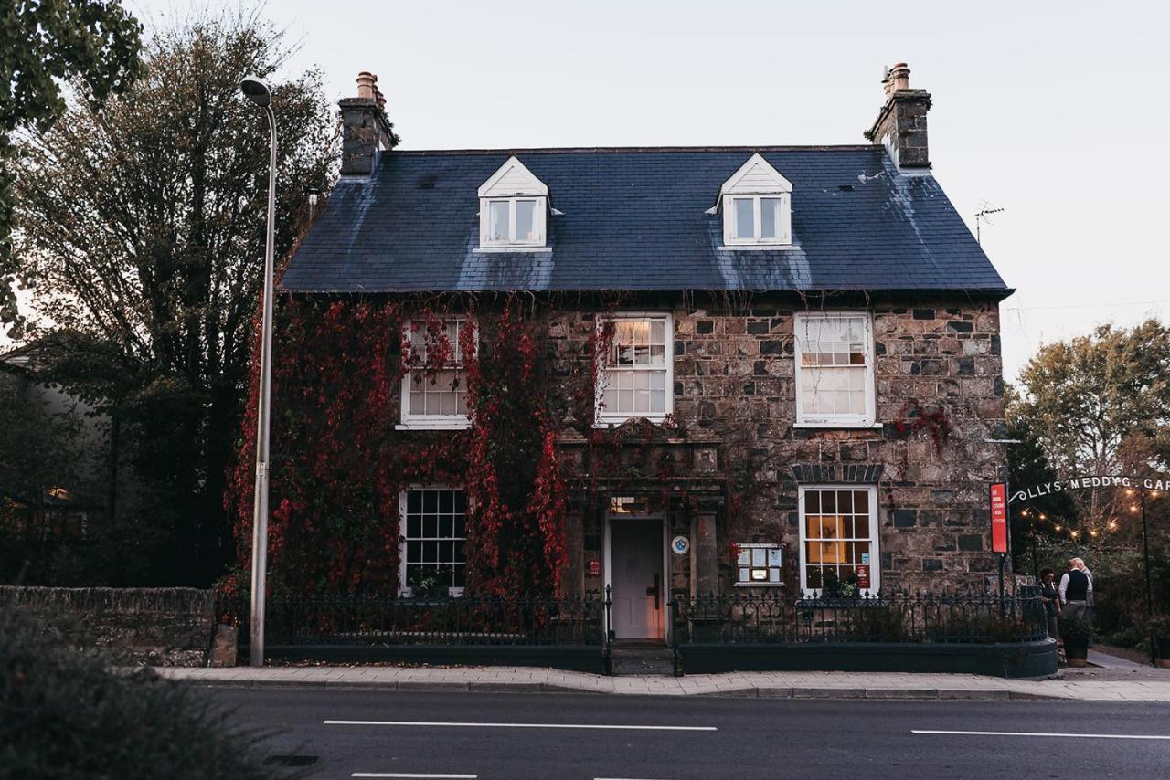Llys Meddyg Hotel นิวพอร์ต ภายนอก รูปภาพ